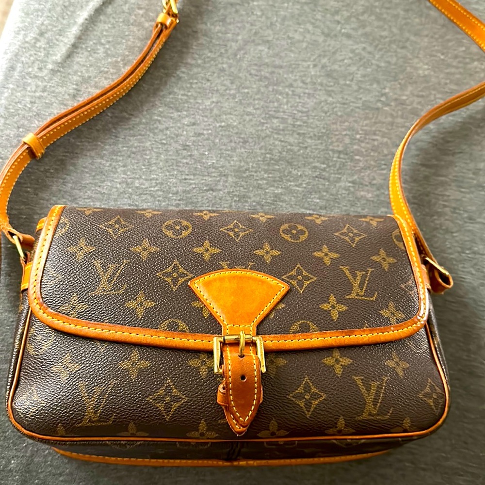 Vintage Louis Vuitton Monogram Sologne Crossbody bag